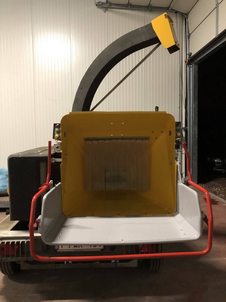 Verhuur van Hakselaar tot 24 cm